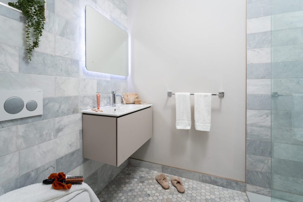 24 Cathedral Yard, Exeter