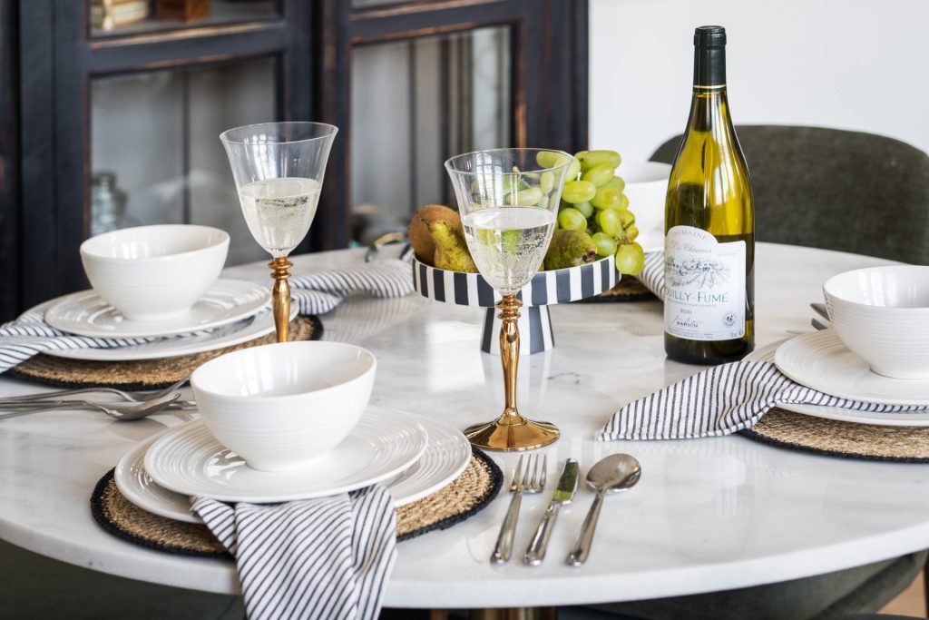 Cathedral Yard, Exeter - Sue Vaughton - Architectural and Interior Photographer