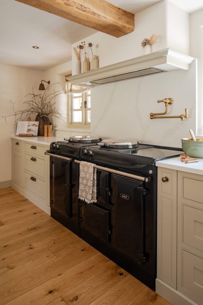 Wisteria Kitchens - Interior Design Photographer, Sue Vaughton
