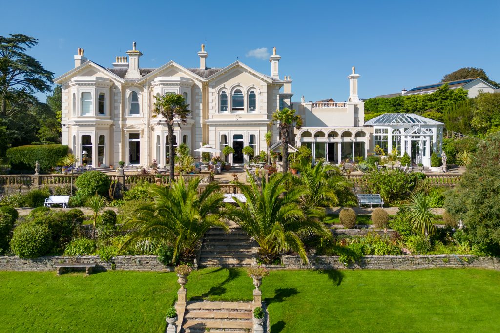 Kya Lami in Torquay, Devon